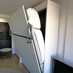 L'estacade アパート *