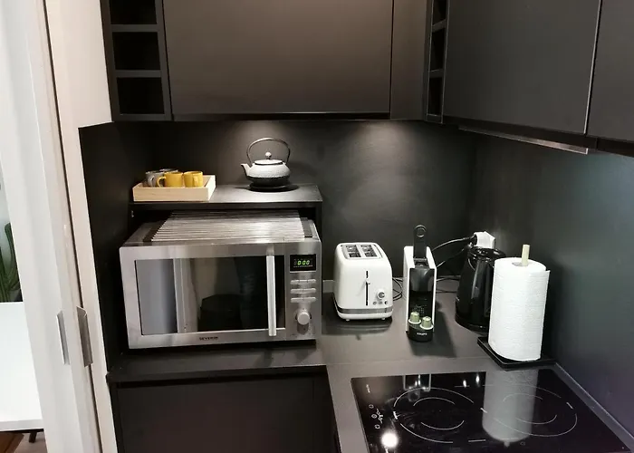 L'estacade アパート *