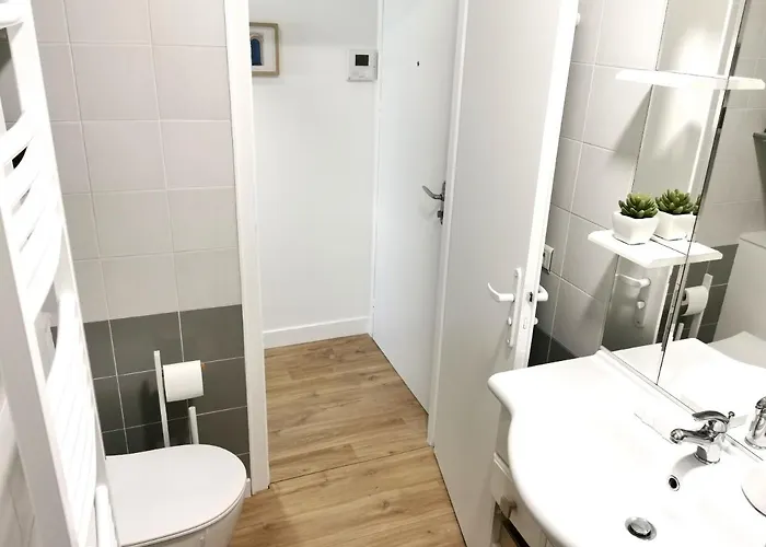 アパート L'estacade レ・サ​​ーブル・ドロンヌ